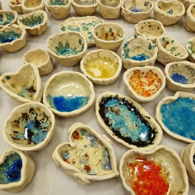 Lėkštutė margučiams dekoruota stiklu
(vienas susitikimas)