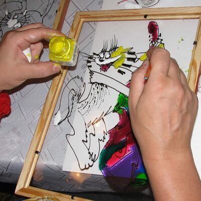 Vitražas
piešimas ant stiklo